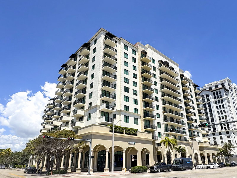 1300 Ponce Condo main photo